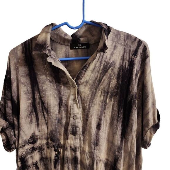 Rae Mode Black Gray Tie Dye Collared Short Sleeve Super Soft Top Size Small - Picture 3 of 6